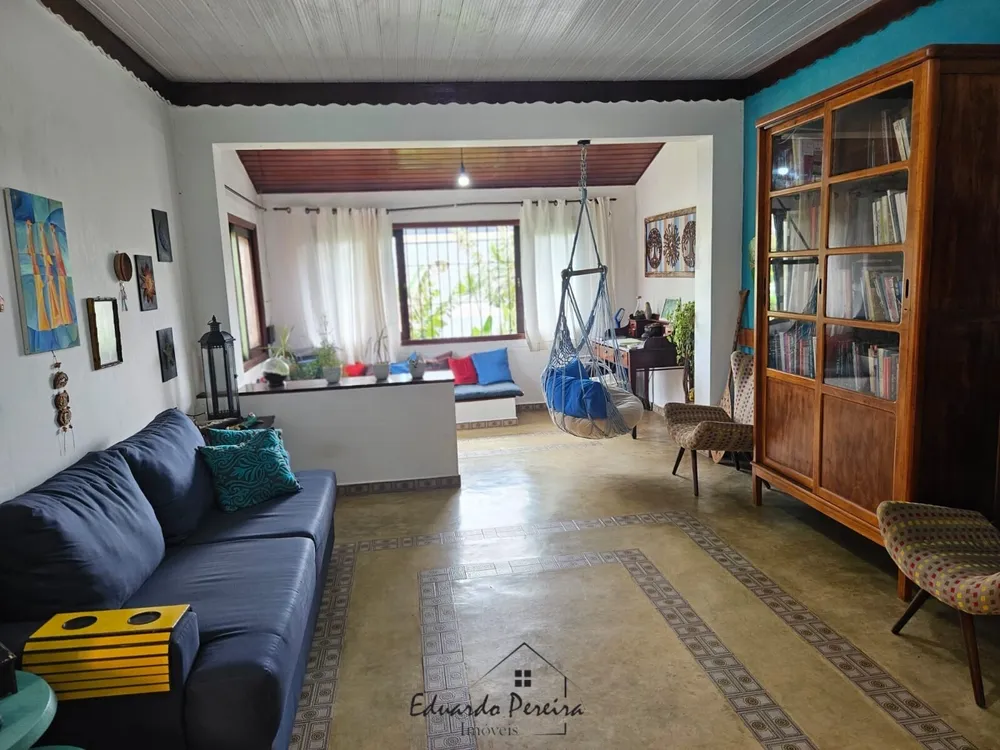 Sobrado, 6 quartos, 276 m² - Foto 2