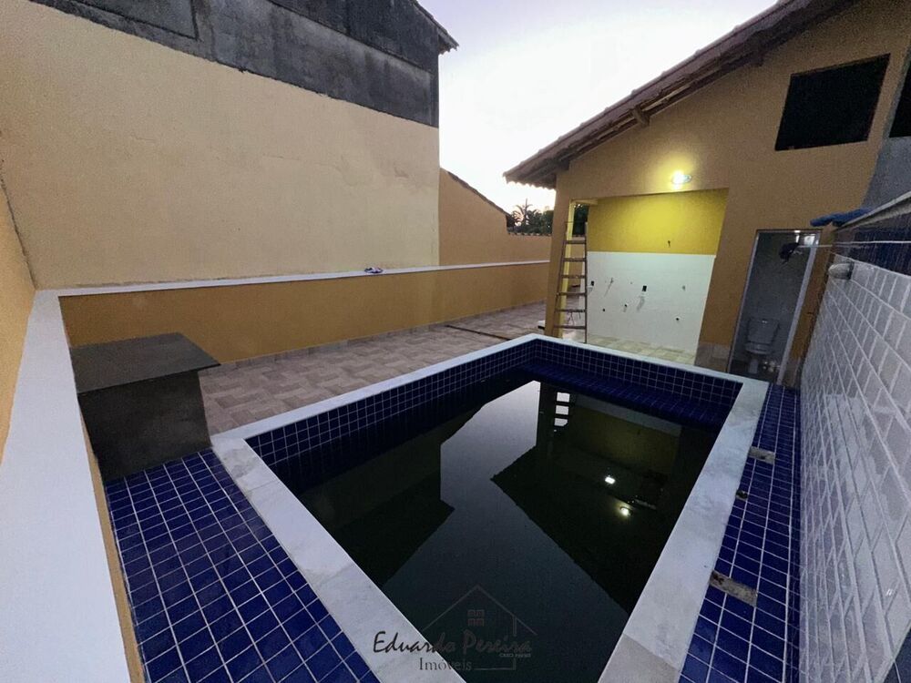 Casa, 2 quartos, 70 m² - Foto 1