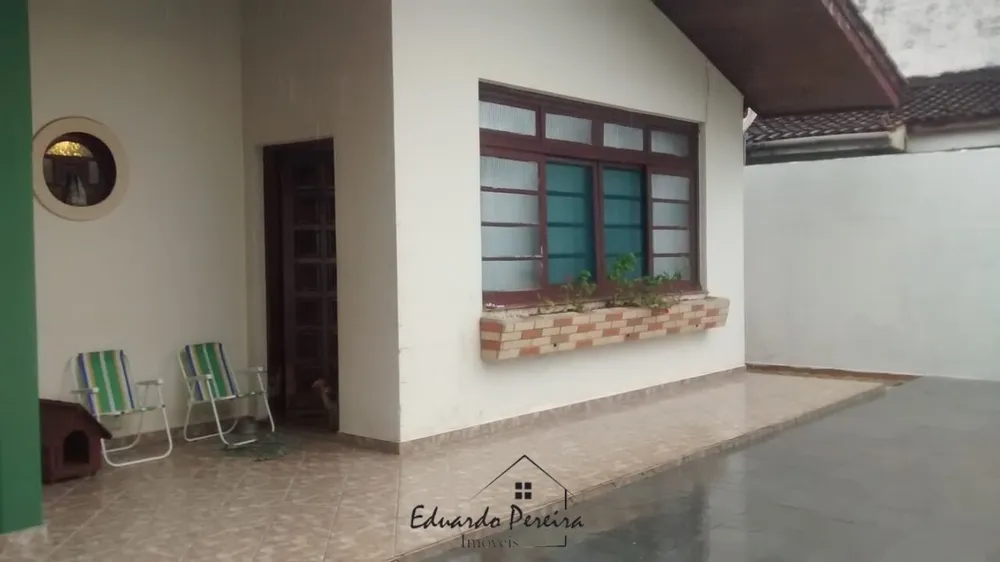 Casa, 4 quartos, 114 m² - Foto 1