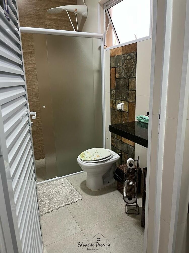 Sobrado, 4 quartos, 320 m² - Foto 2