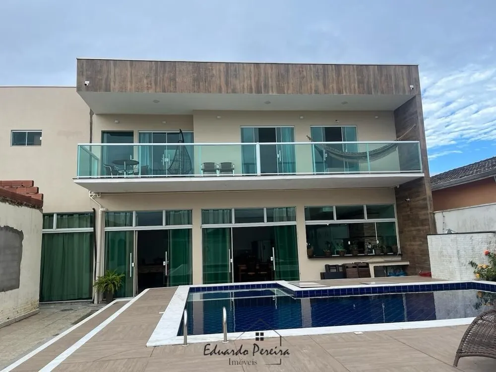 Sobrado, 4 quartos, 320 m² - Foto 1