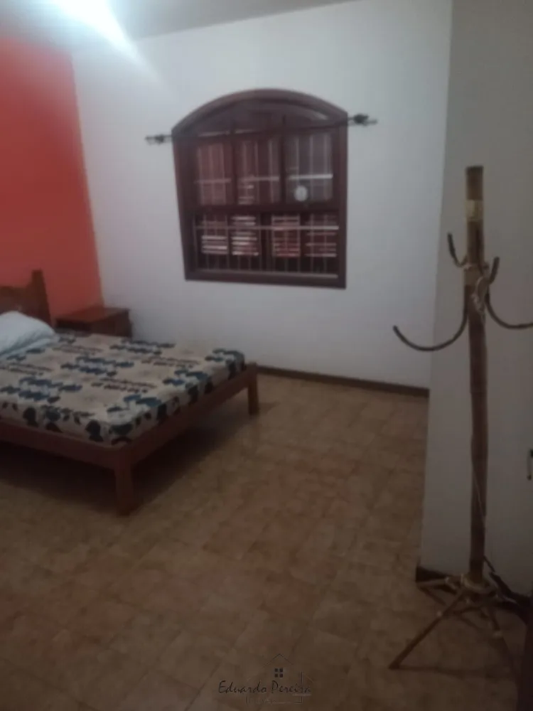 Casa, 3 quartos, 200 m² - Foto 11