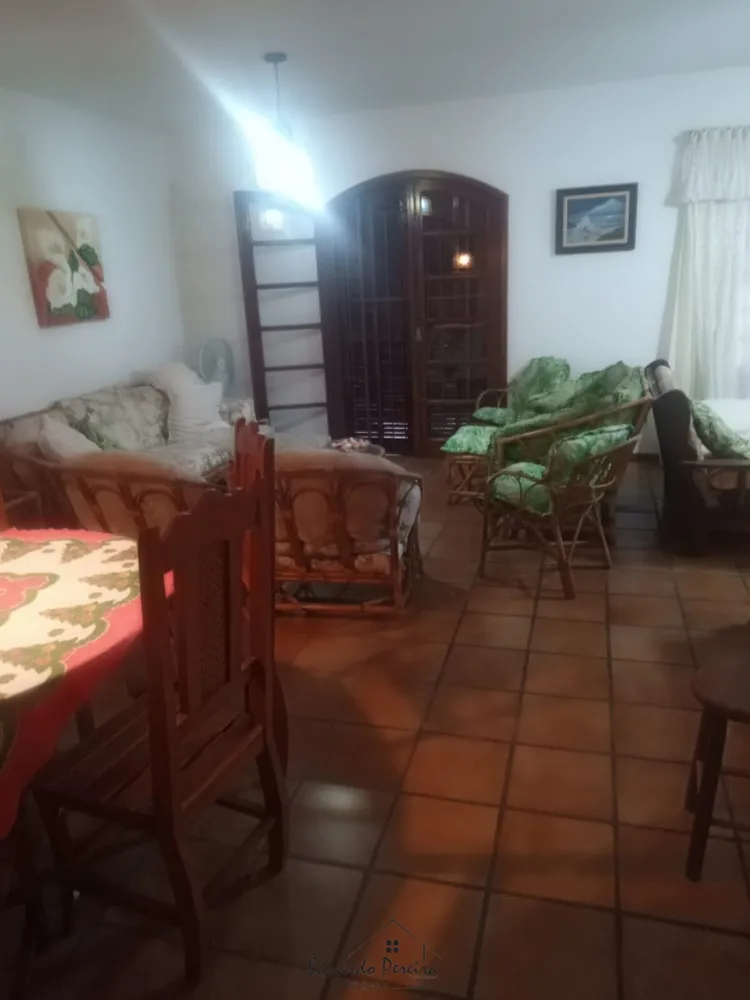 Casa, 3 quartos, 200 m² - Foto 6