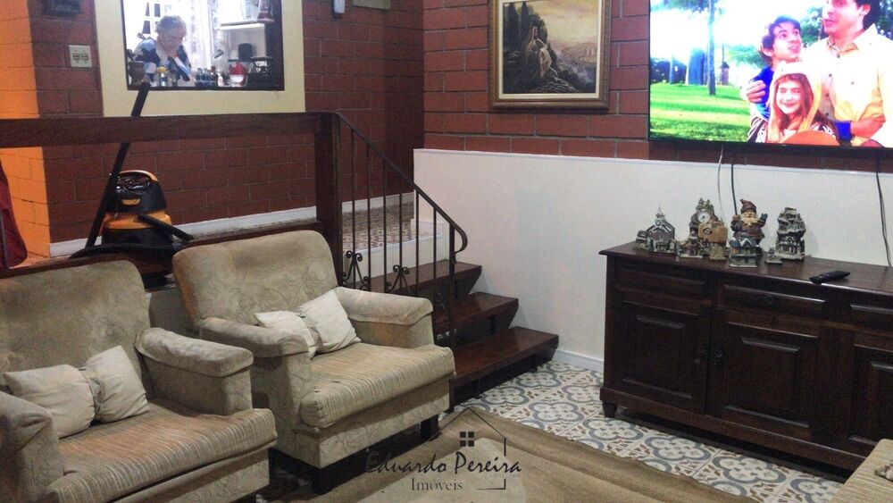 Fazenda à venda com 3 quartos, 1120m² - Foto 4