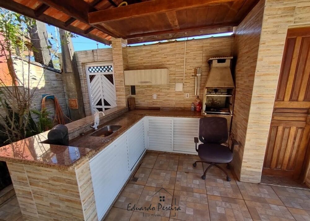 Sobrado, 3 quartos, 212 m² - Foto 2