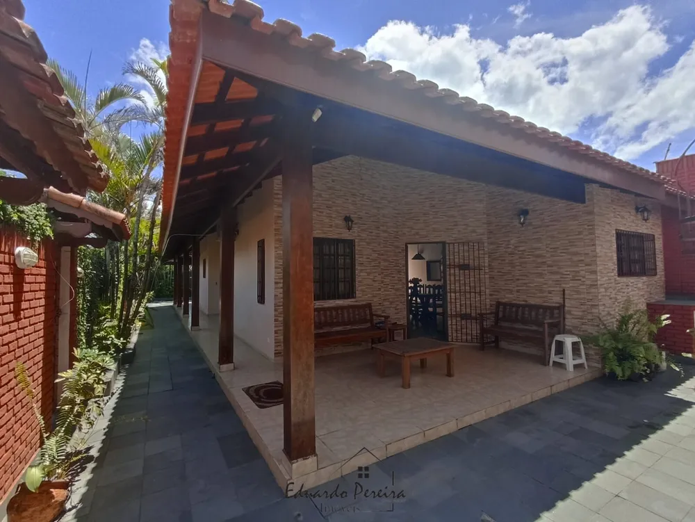 Casa, 4 quartos, 175 m² - Foto 1