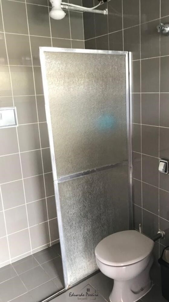 Casa, 5 quartos, 311 m² - Foto 2
