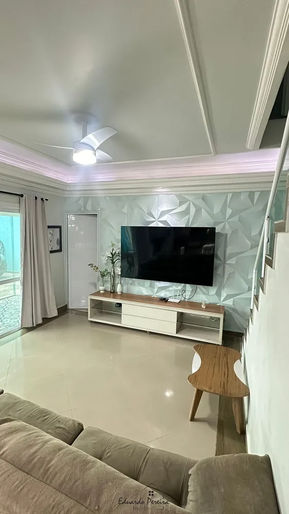 Sobrado, 5 quartos, 174 m² - Foto 2