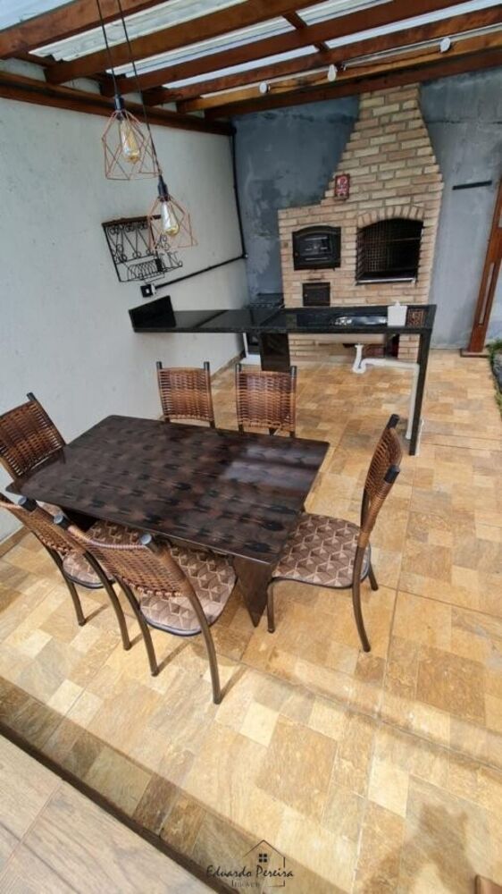 Casa, 3 quartos, 129 m² - Foto 1