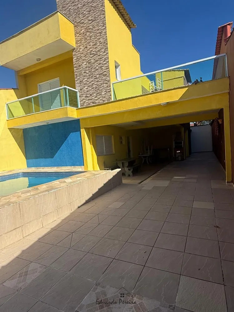 Sobrado, 4 quartos, 250 m² - Foto 1