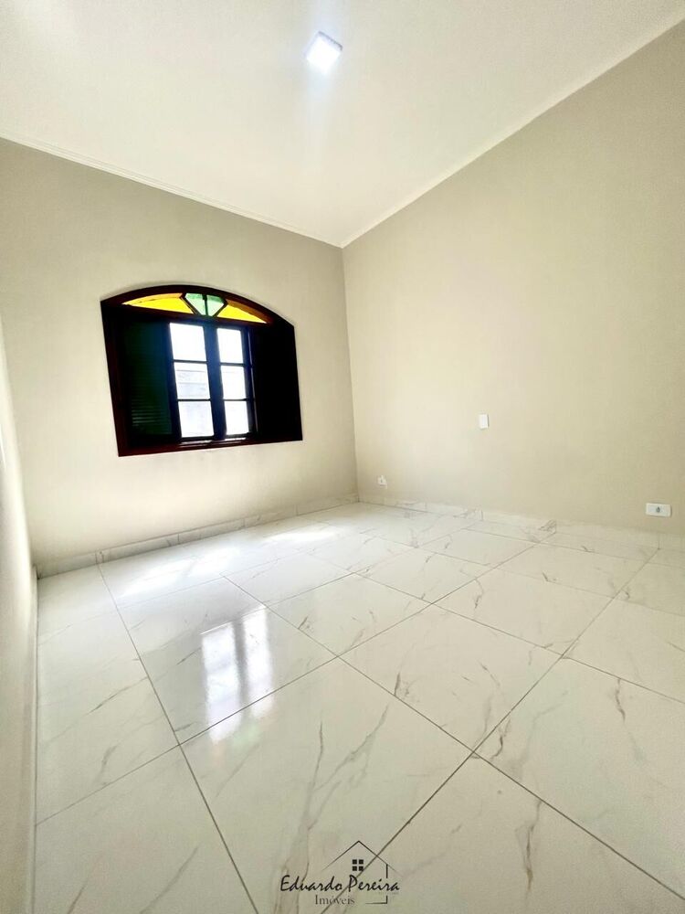 Casa, 3 quartos, 106 m² - Foto 4