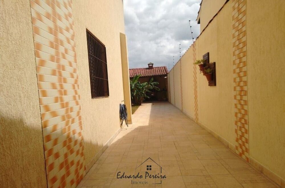 Sobrado, 3 quartos, 225 m² - Foto 3