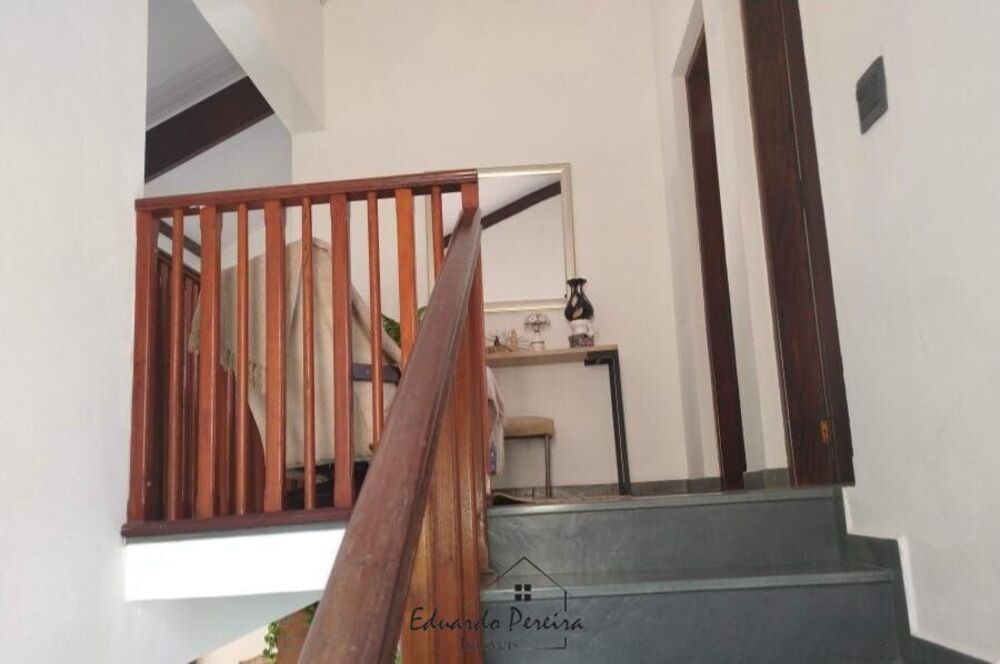 Sobrado, 3 quartos, 225 m² - Foto 1