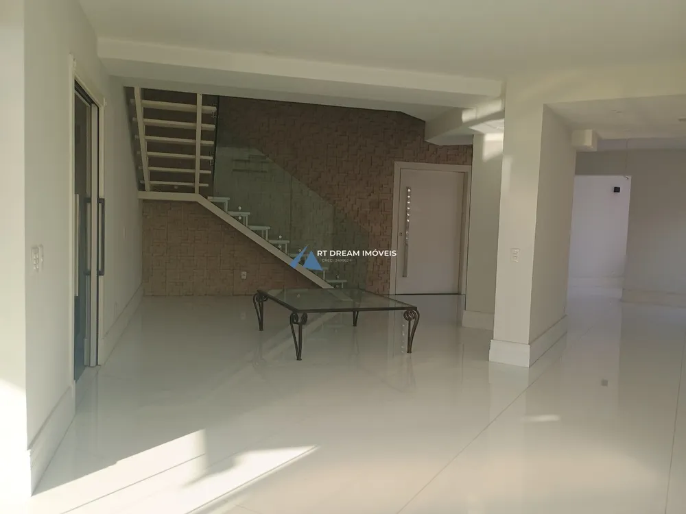Cobertura, 3 quartos, 250 m² - Foto 8