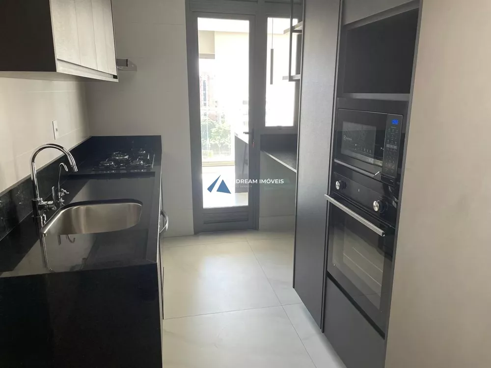 Apartamento, 3 quartos, 143 m² - Foto 2