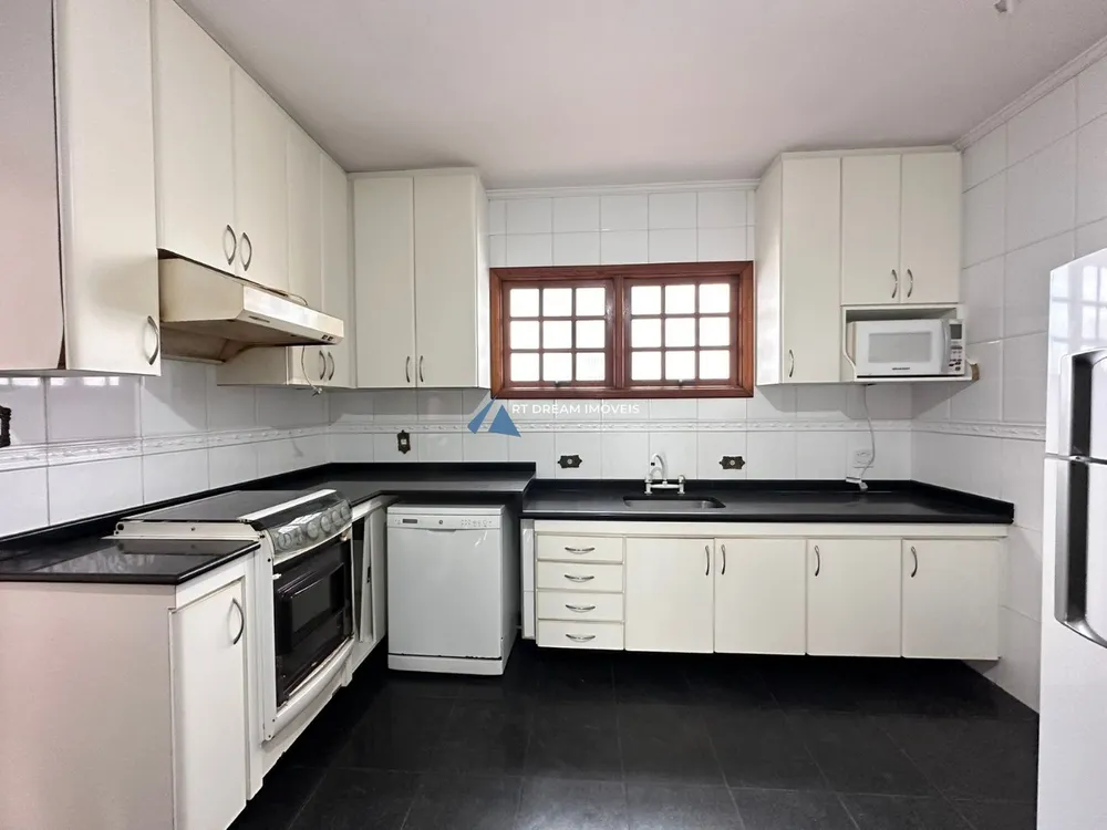 Casa, 3 quartos, 249 m² - Foto 9