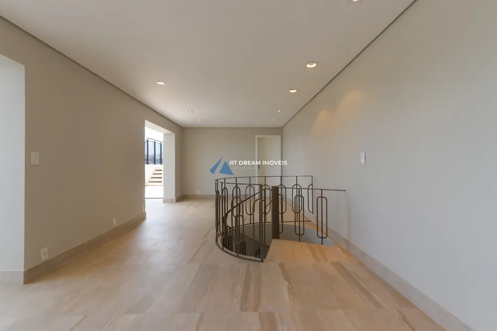 Cobertura, 3 quartos, 248 m² - Foto 8