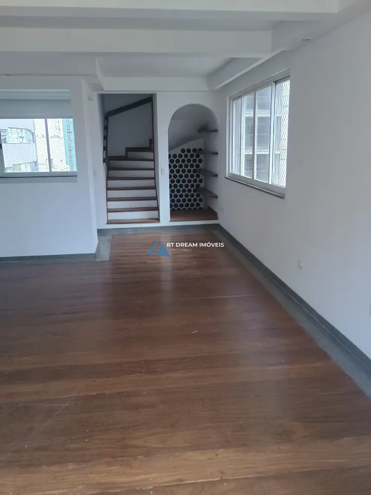 Cobertura, 3 quartos, 230 m² - Foto 8