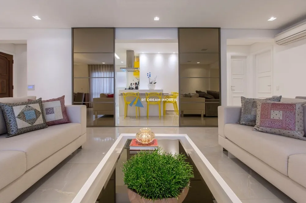 Apartamento, 3 quartos, 170 m² - Foto 1