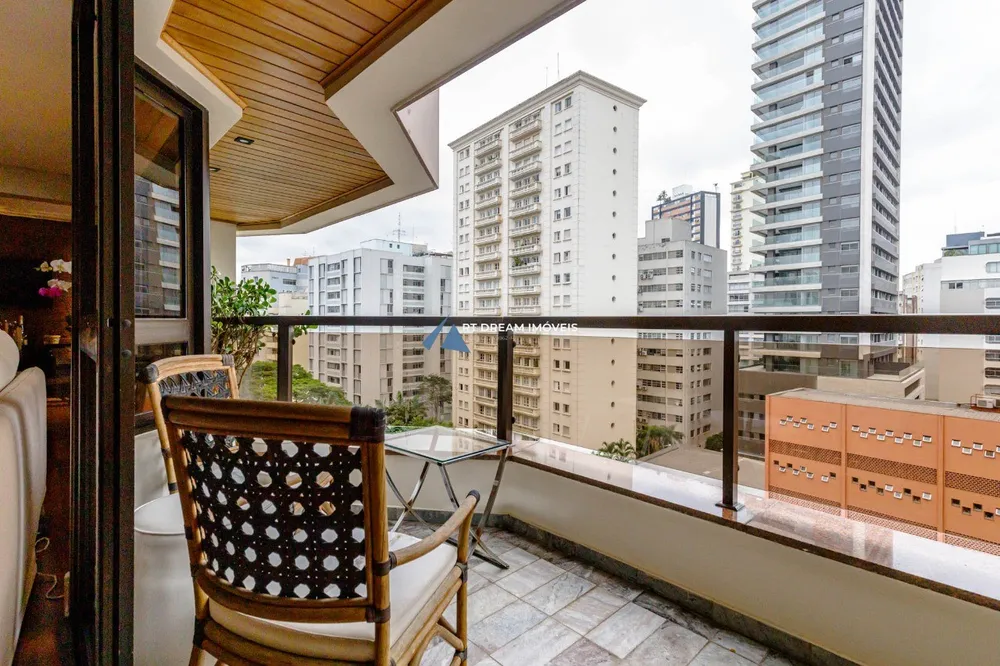 Apartamento, 4 quartos, 195 m² - Foto 1