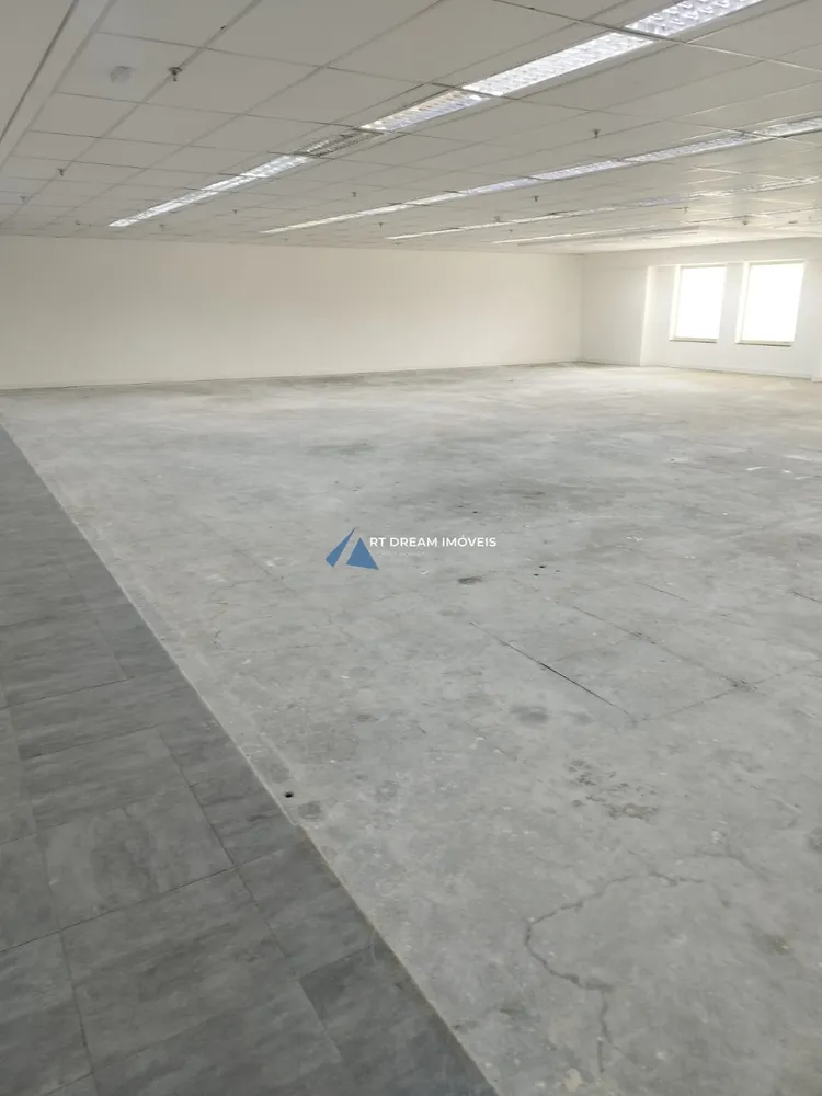 Sala-Conjunto, 304 m² - Foto 1