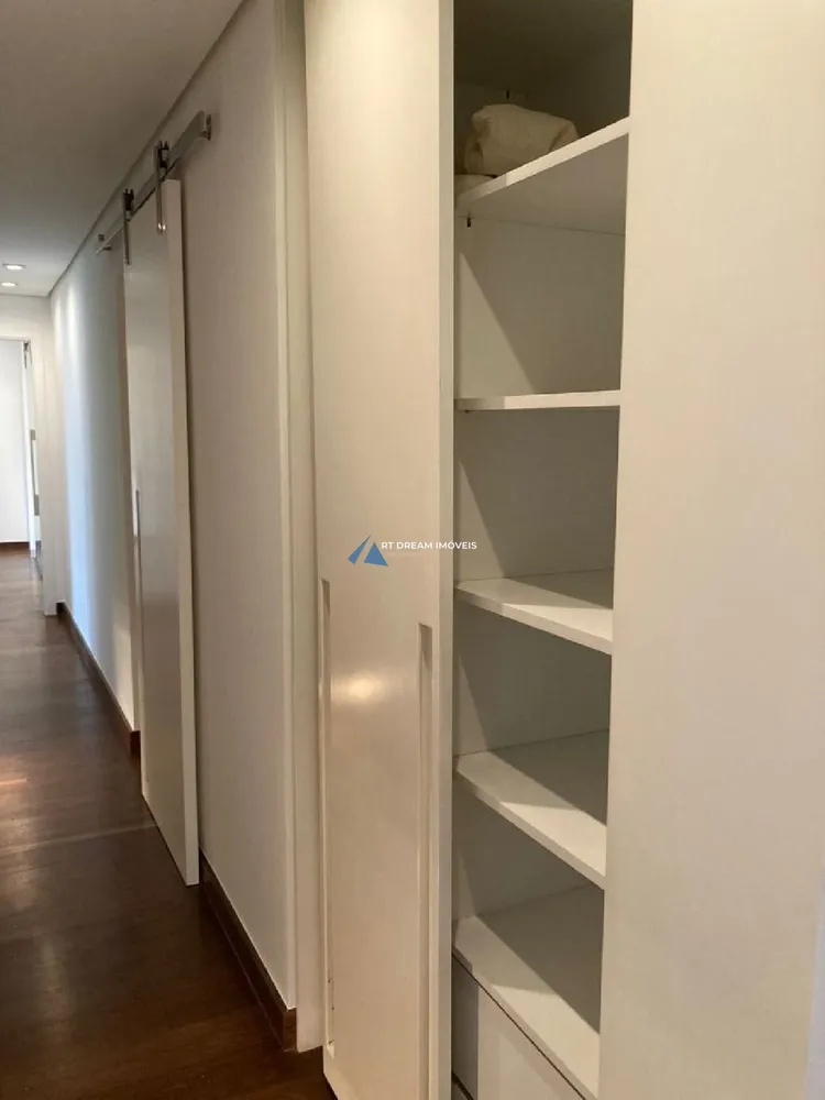 Apartamento, 3 quartos, 260 m² - Foto 12