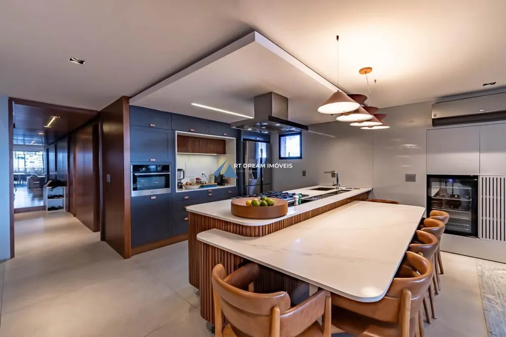 Cobertura, 2 quartos, 202 m² - Foto 8