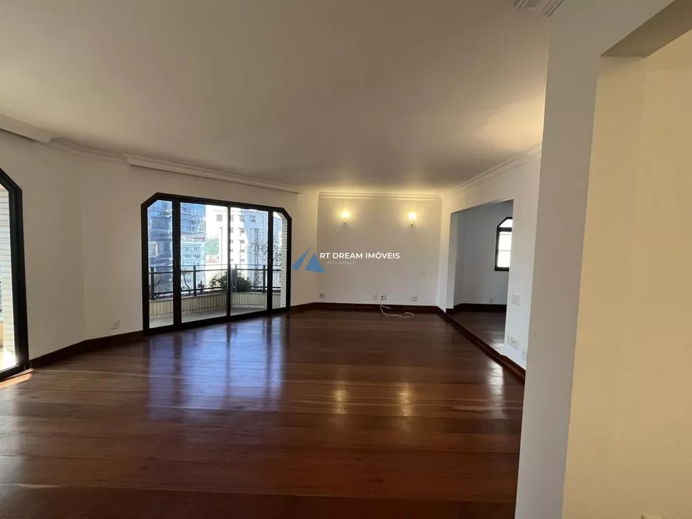Apartamento, 3 quartos, 240 m² - Foto 4