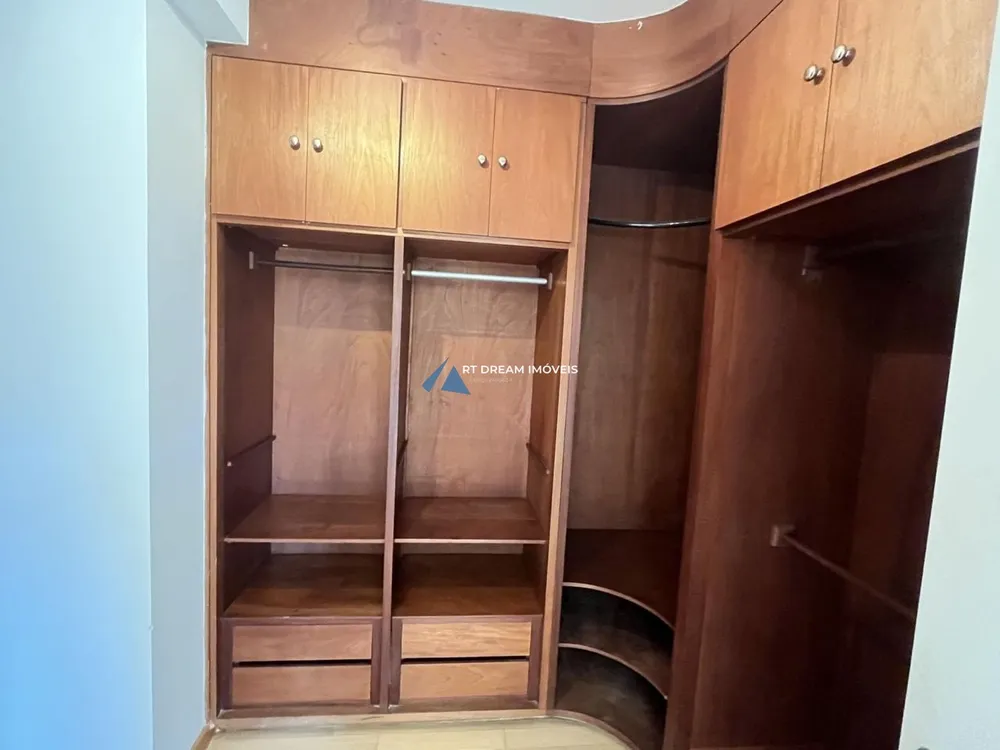 Apartamento, 3 quartos, 240 m² - Foto 10