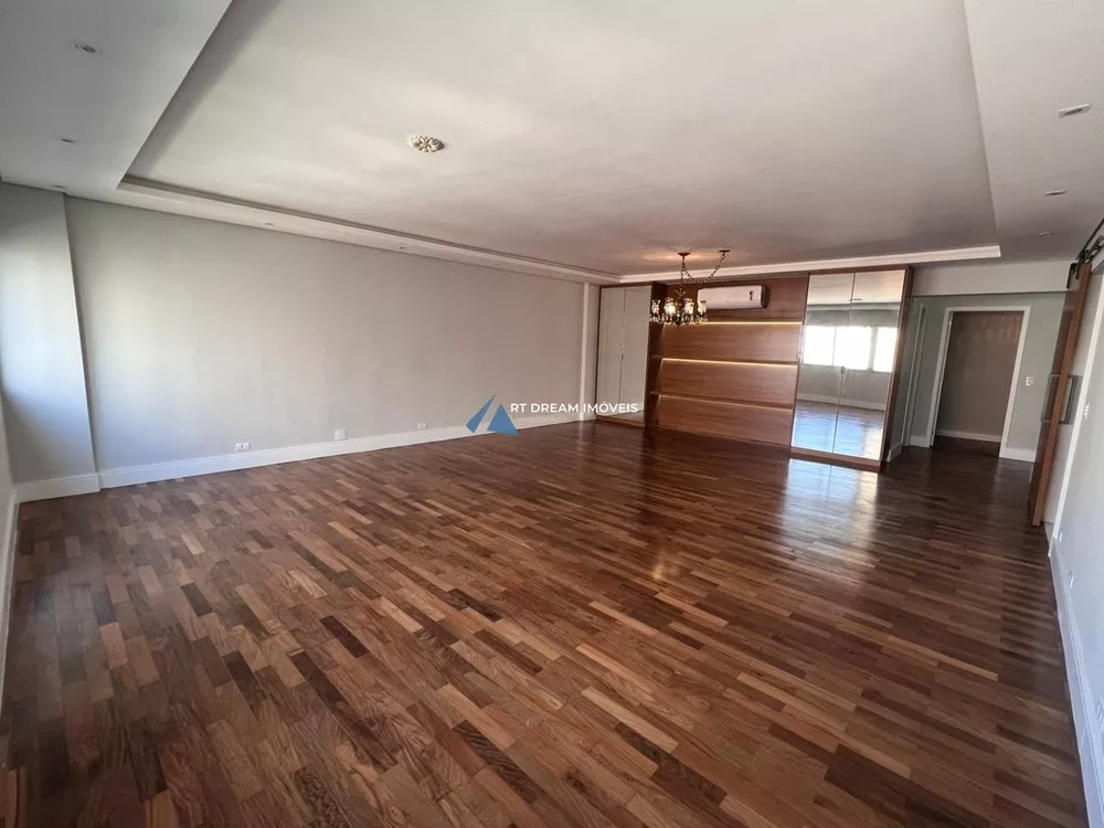 Apartamento, 3 quartos, 165 m² - Foto 1