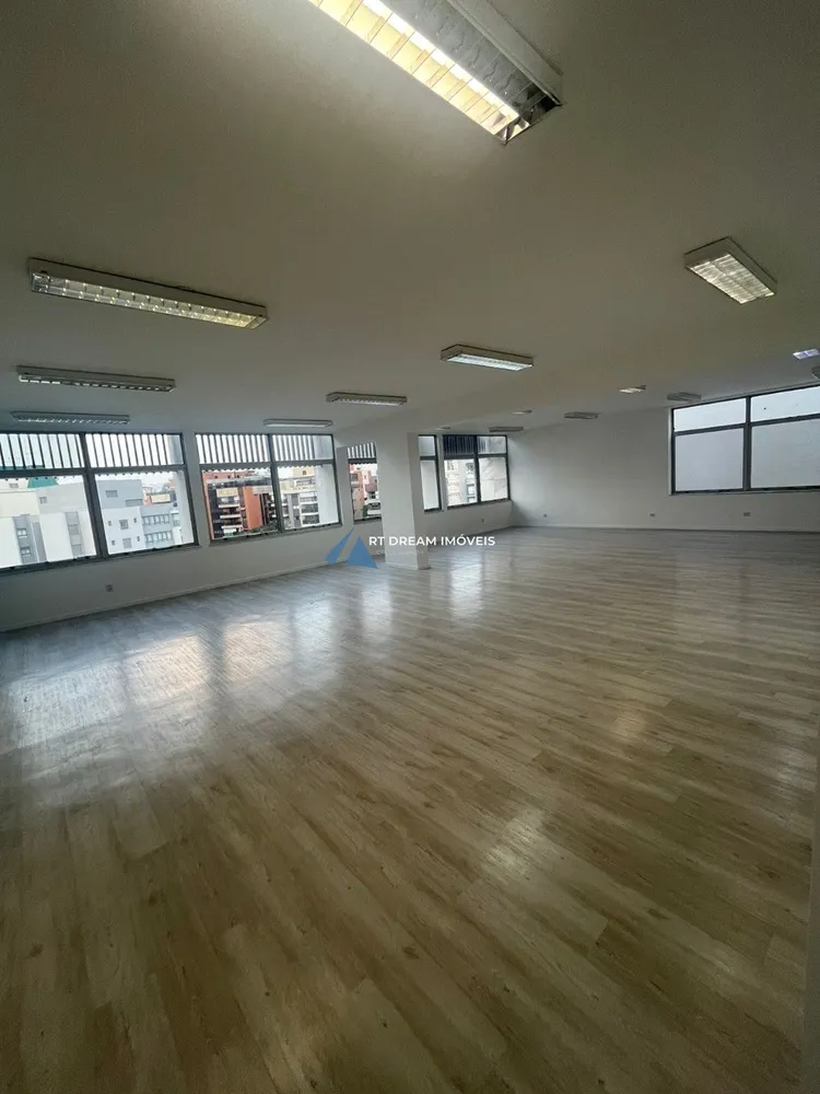 Sala-Conjunto, 555 m² - Foto 1