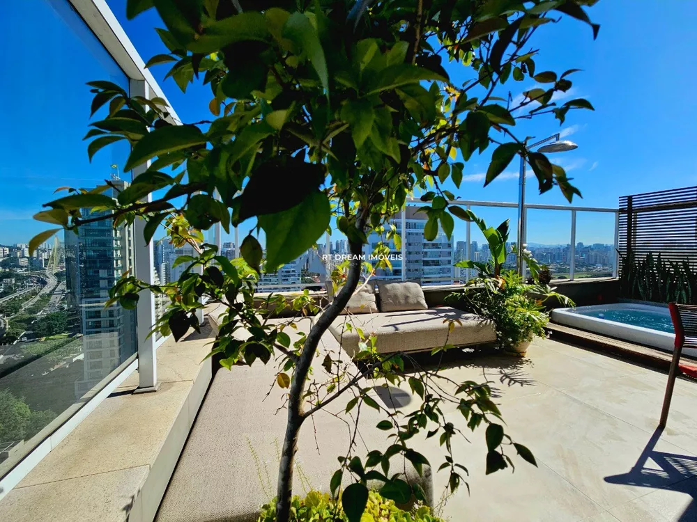 Cobertura, 3 quartos, 230 m² - Foto 1