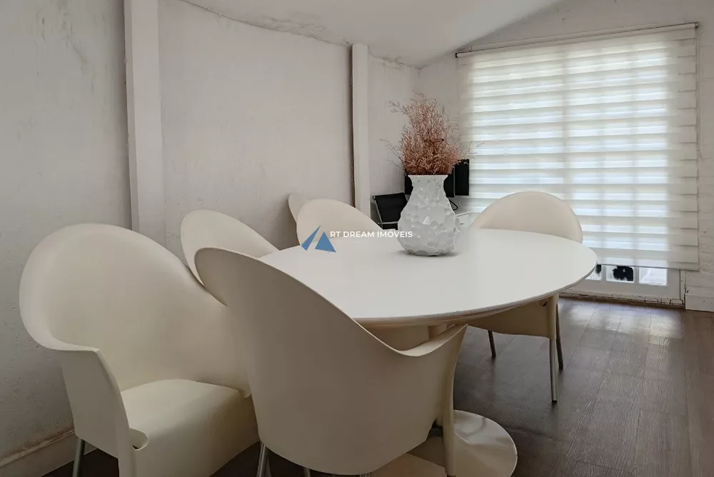 Casa, 3 quartos, 200 m² - Foto 1