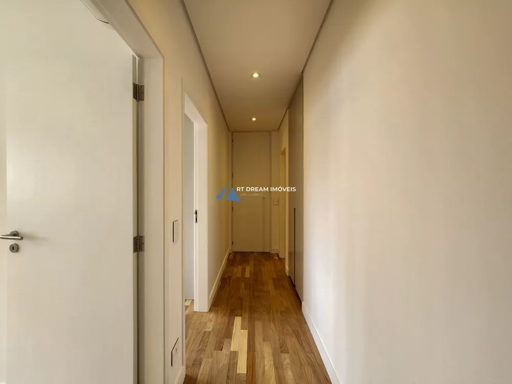 Apartamento, 3 quartos, 222 m² - Foto 1