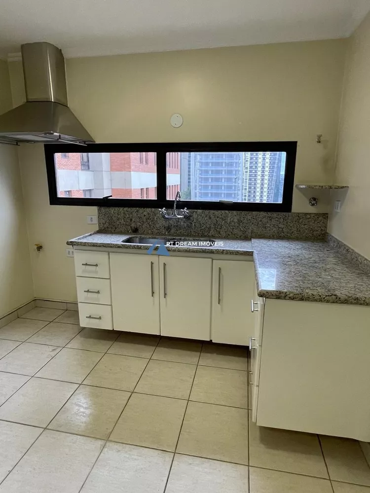 Apartamento, 3 quartos, 209 m² - Foto 4