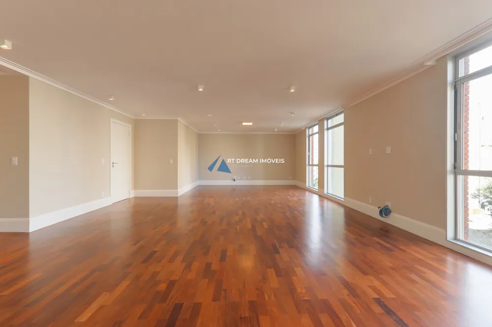 Apartamento, 4 quartos, 221 m² - Foto 1