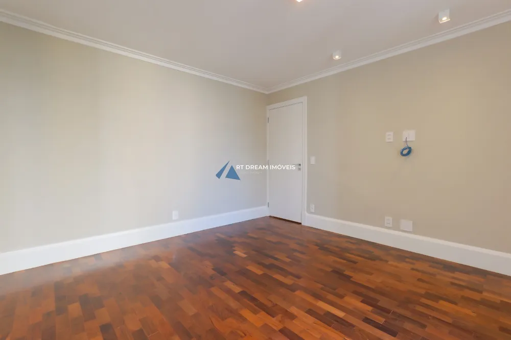 Apartamento, 4 quartos, 221 m² - Foto 10