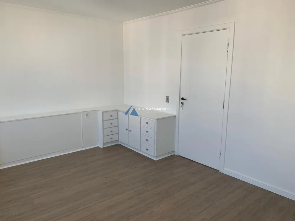 Apartamento, 3 quartos, 198 m² - Foto 11