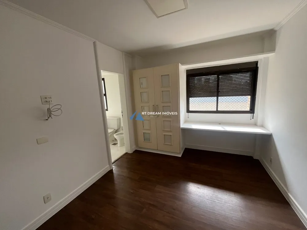 Apartamento, 4 quartos, 250 m² - Foto 2