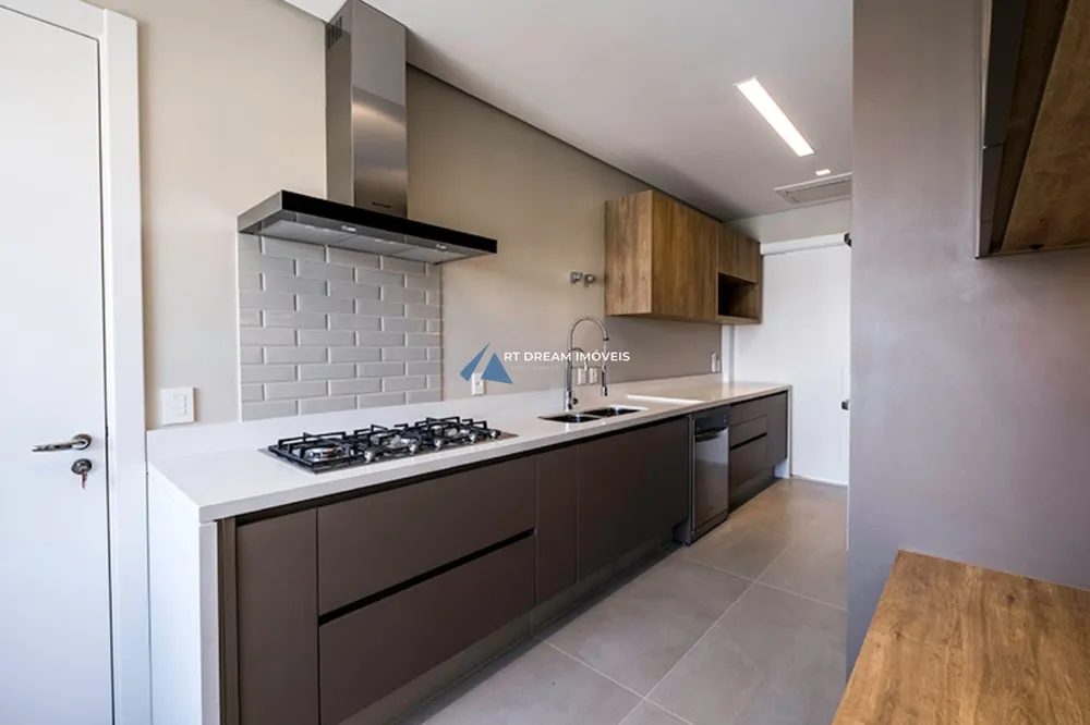 Apartamento, 3 quartos, 217 m² - Foto 1