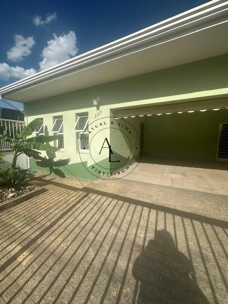 Casa, 3 quartos, 195 m² - Foto 1