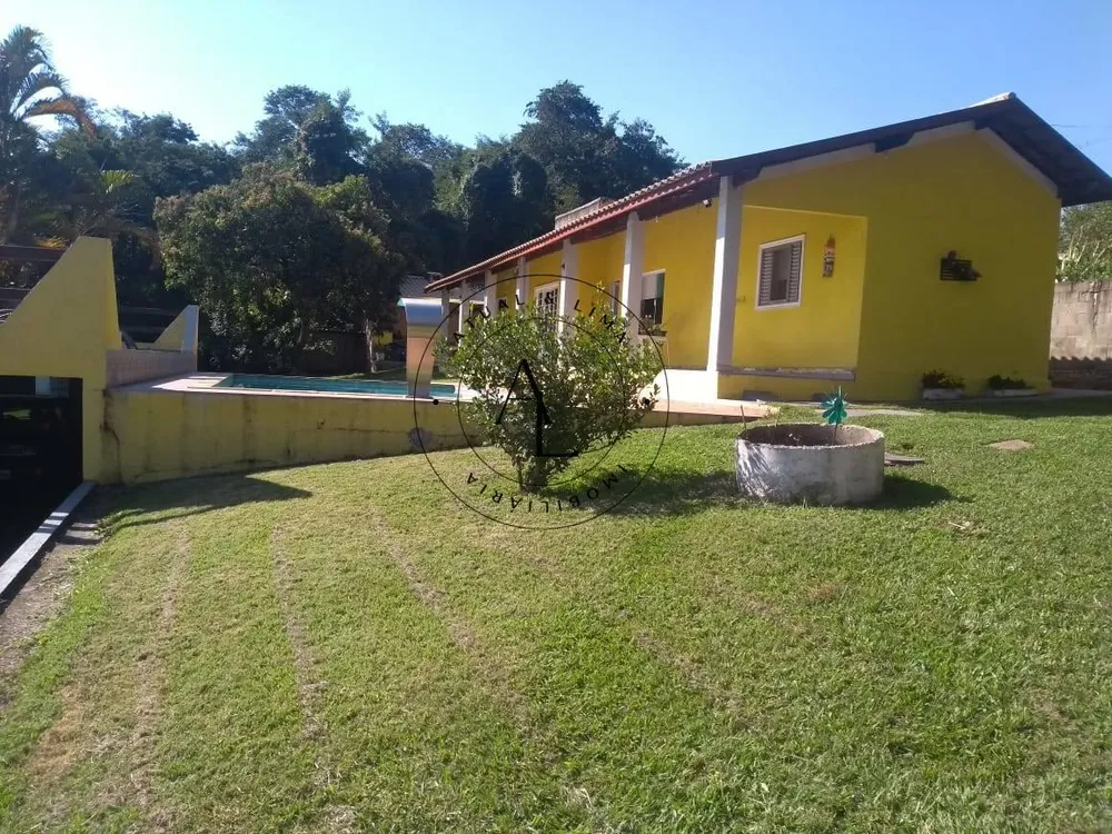 Sítio, 2 quartos, 208 m² - Foto 1