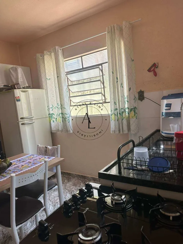 Casa, 2 quartos, 247 m² - Foto 6