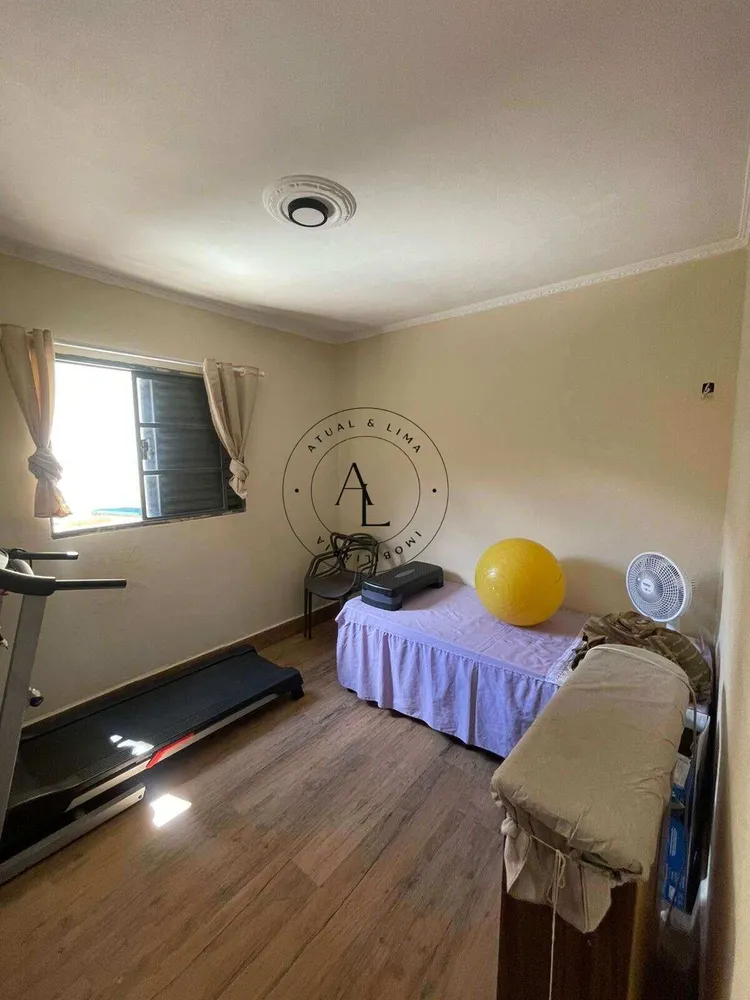 Casa, 3 quartos, 186 m² - Foto 2