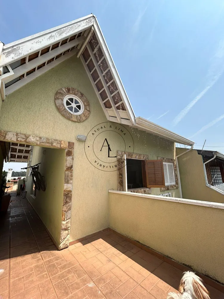 Casa, 3 quartos, 230 m² - Foto 1