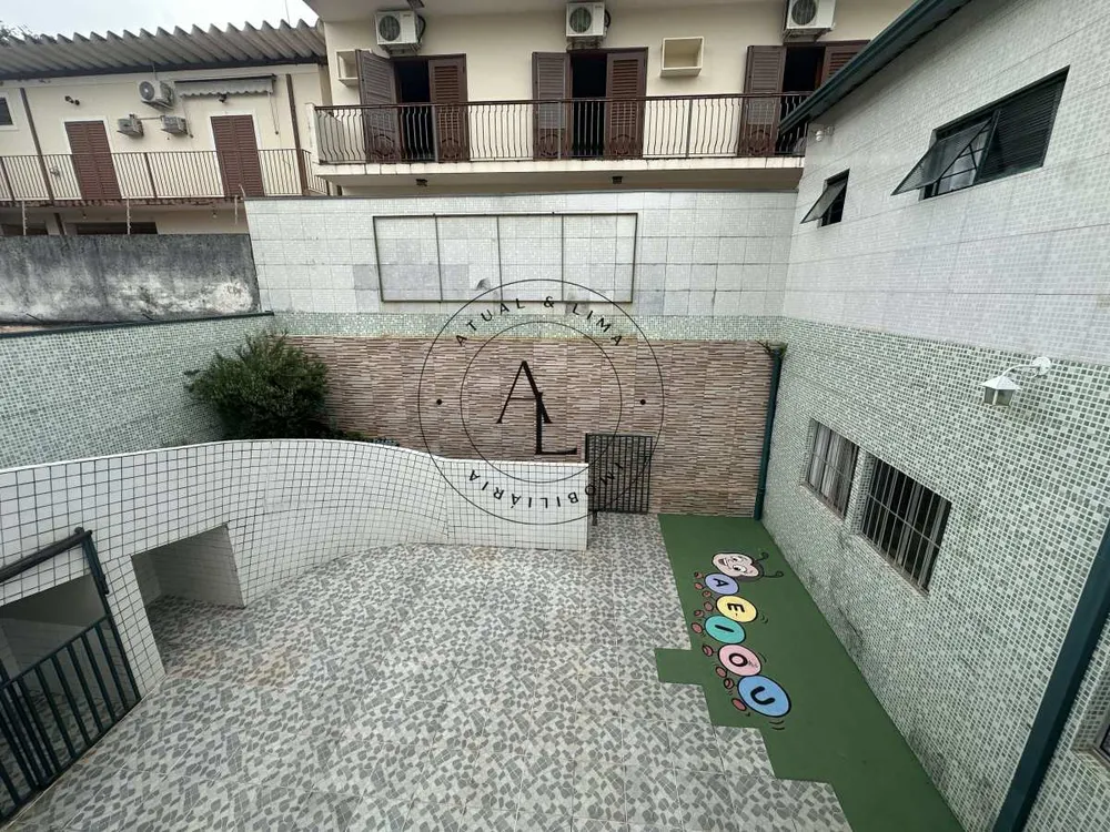 Casa, 261 m² - Foto 4