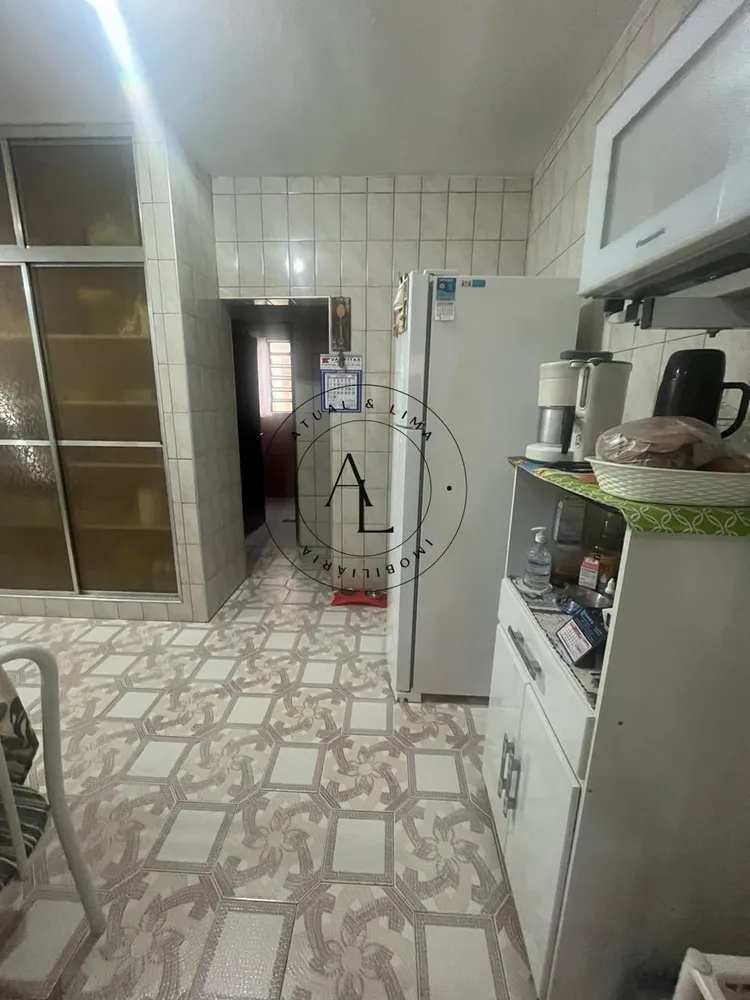 Casa, 3 quartos, 204 m² - Foto 2