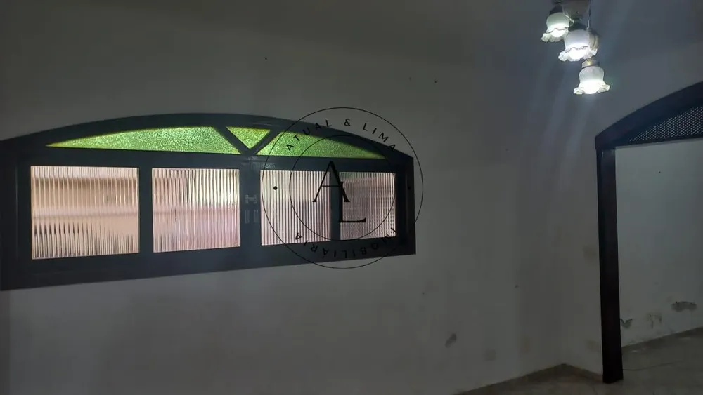 Casa, 3 quartos, 225 m² - Foto 4