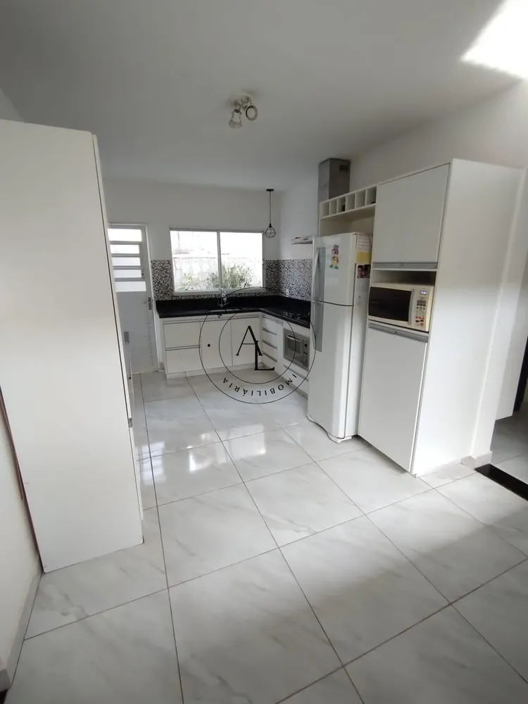 Casa, 3 quartos, 200 m² - Foto 6