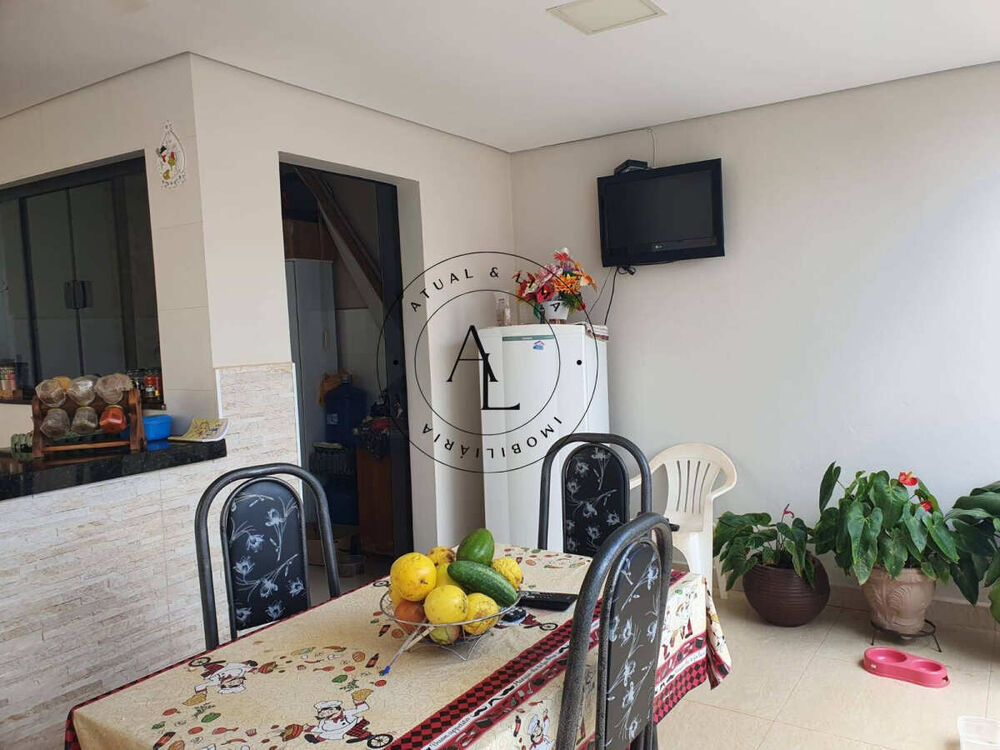 Casa, 3 quartos, 187 m² - Foto 3